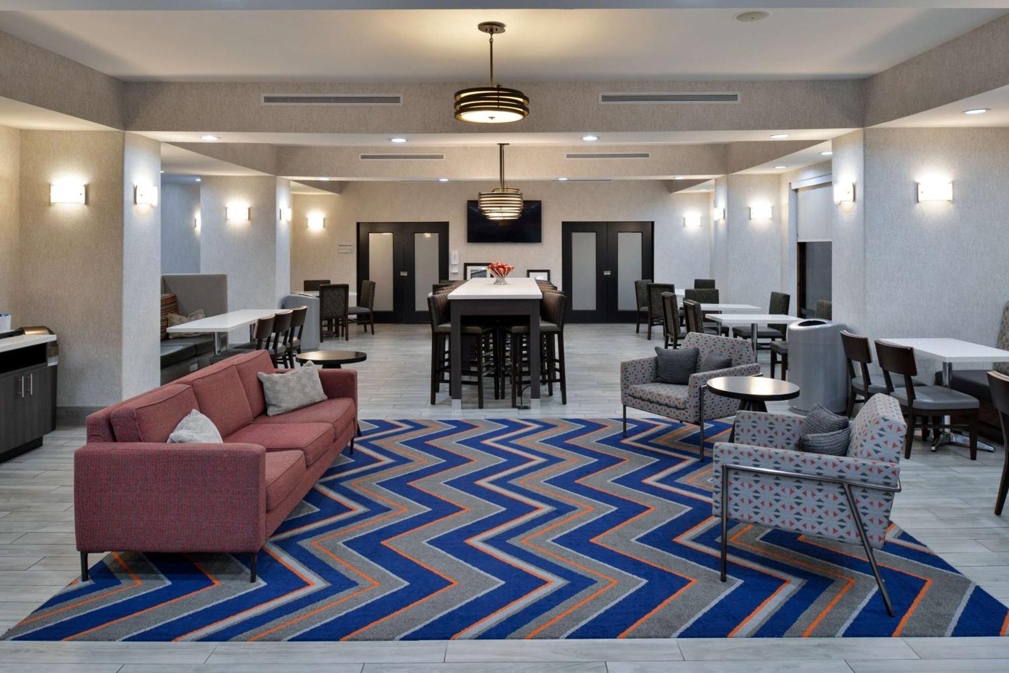 Hampton Inn Kansas City Northeast Bagian luar foto